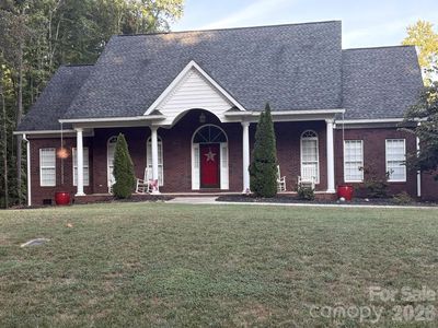 3008 Scottsdale Ln