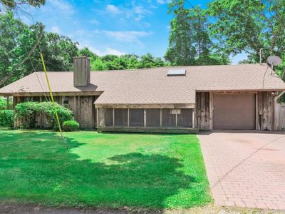 12 Clover Lane