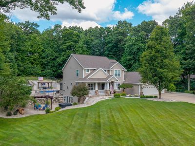 7355 Terrie Lynn Dr NE