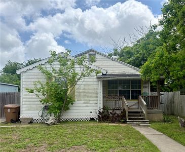 Property at 4814 Dodd Dr, Corpus Christi, TX