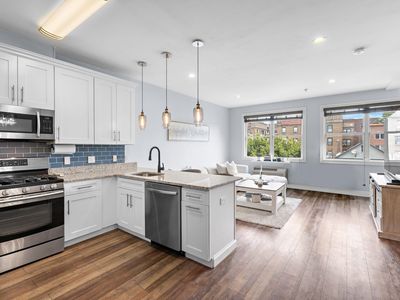 140 36th St APT 303