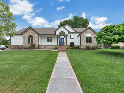 1307 W Hannah Ln