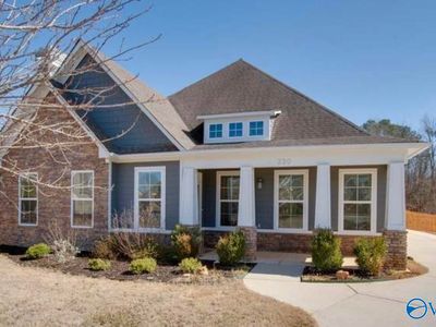 230 Wolf Creek Trl SW
