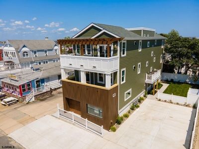 111 N Dorset Ave #C