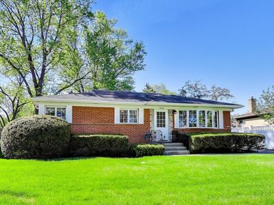 Property at 1719 Verde Dr, Mount Prospect, IL