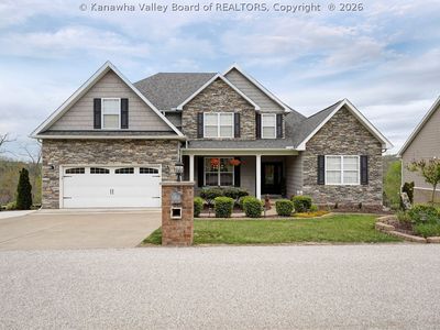 305 Wynterhall Ln