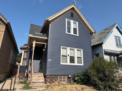 1427 N 24th PLACE