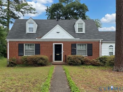 1008 Greenway Ln