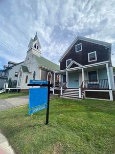 24 Annandale Rd
