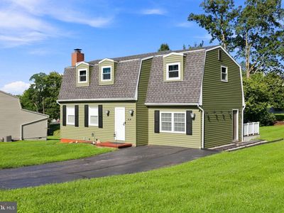 451 Hillside Dr