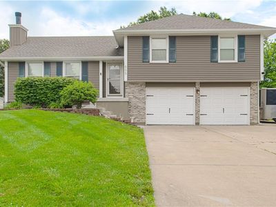 605 Meadow Ct