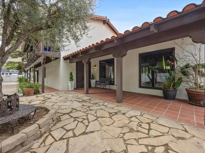 4265 Country Club Dr