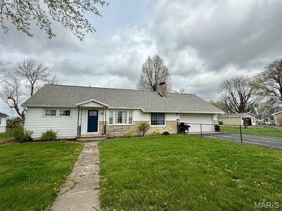 447 W Cherokee Strip