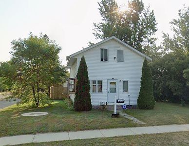 600 Lincoln Ave SE