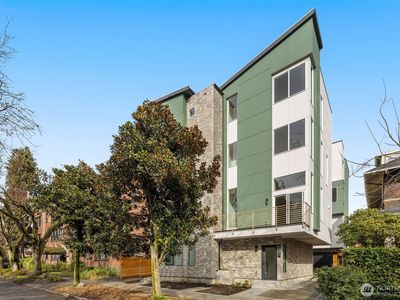 730 A Broadway E