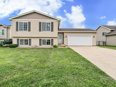 Property at 703 25th Ave NW, Austin, MN