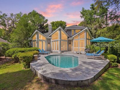 25 S Shore Dr