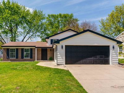 812 Lehigh Ln