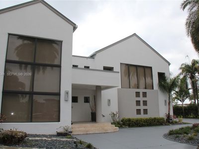 540 Lido Dr