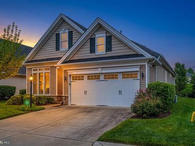 12605 Burbank Ct