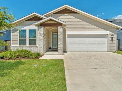 8206 Greyhawk Cv