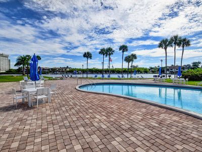 859 Jeffery Street #5010