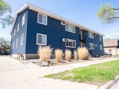 802 7th STREET SOUTH South