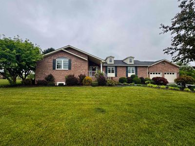 3854 Bainbridge Dr