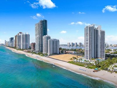18911 Collins Ave APT 606