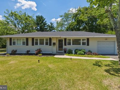 2493 Barry Dr