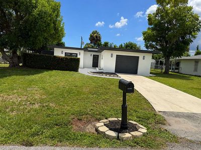 22159 Oneida Ave
