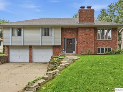 Property at 715 S 212th St, Elkhorn, NE
