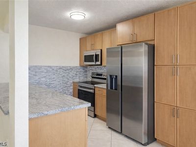 4625 Bayshore Dr APT D1