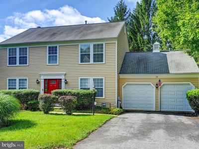 32 Old Creek Ct