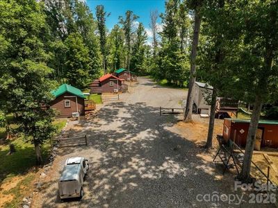 119 & 127 Deer Hill Ln