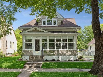 430 Arbor St