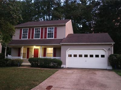 420 Collier Cres