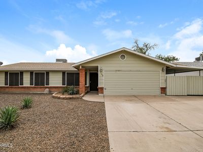 3449 E DELTA Avenue