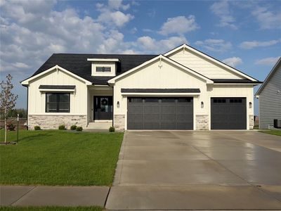 1350 NW Brooks Dr