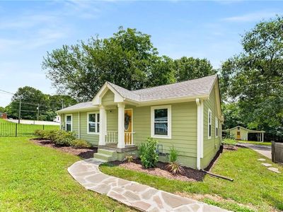 1363 Black Oak Dr SE