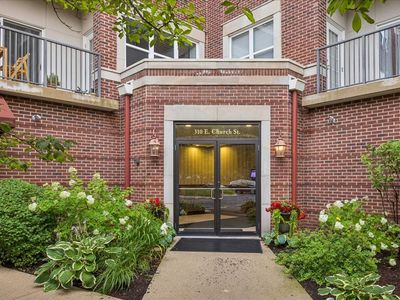 Property at 310 E Church St Unit 209, Libertyville, IL