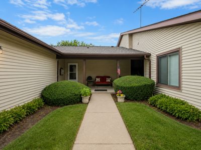 Property at 5202 Winslow Cir APT D, McHenry, IL