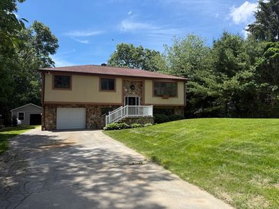 1174 Old Fall River Rd