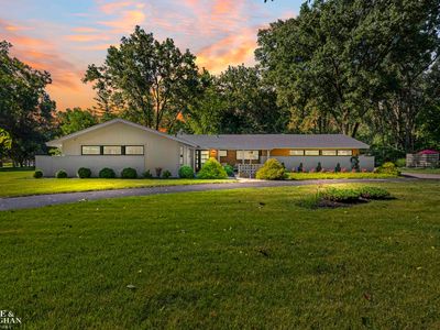 Property at 2741 Braeburn Dr, Rochester, MI