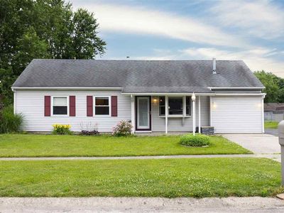 221 Woodlawn Ave