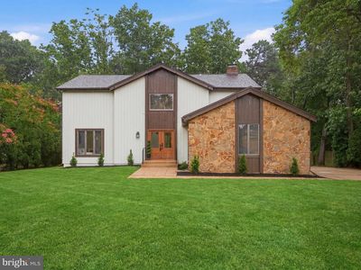 6 Ashbrooke Dr