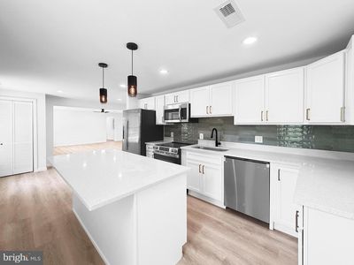 2424 Rocks Rd