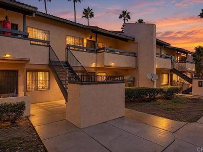875 W San Ysidro Blvd Unit 14
