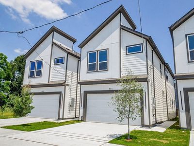 850 Lucky St