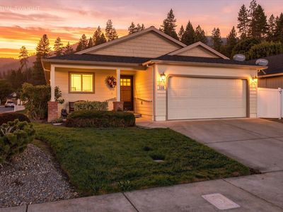 Property at 110 Westbrook Dr, Rogue River, OR